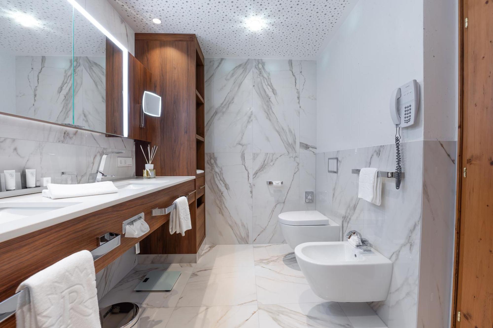 Trofana Royal 5 Hotel Ischgl Kültér fotó